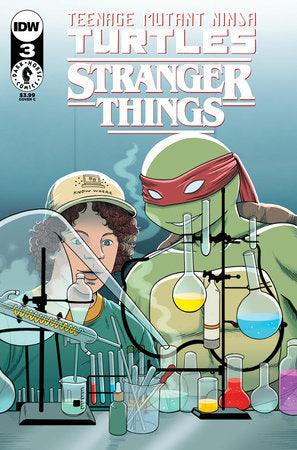 Teenage Mutant Ninja Turtles x Stranger Things #3 Cover C (Woodall) (9/20/2023) - LIGHTNING COMIX